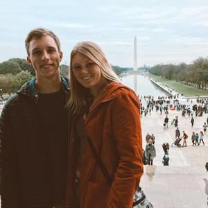 Meet your Posher, Elyse